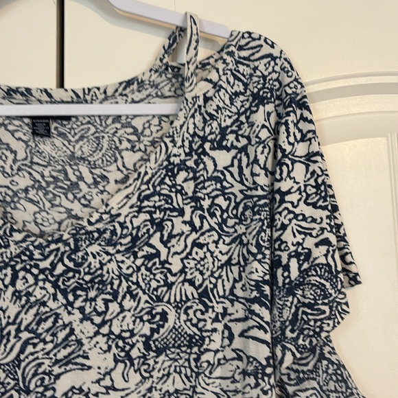 Blue and white t-shirt by Chaps in size 3X - Picture 3 of 13